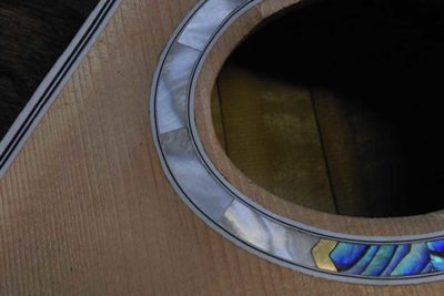 detail van de rozet van een mandoline
